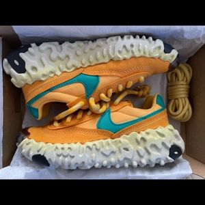 Nike Overbreak sneakers NIB